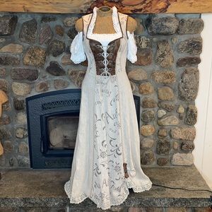 Country Line Dirndl German Trachten Authentic 36